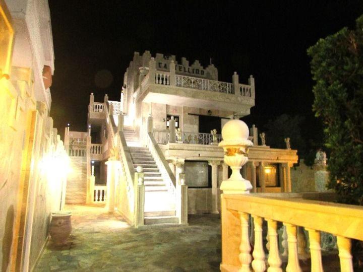 Castellino Zwillingsstudios 1